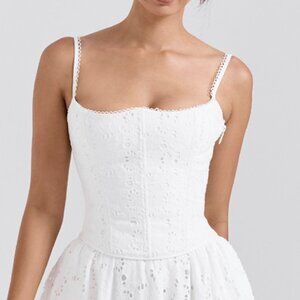 HOUSE OF CB | Lorina White Broderie Anglais Corset (Size Small)